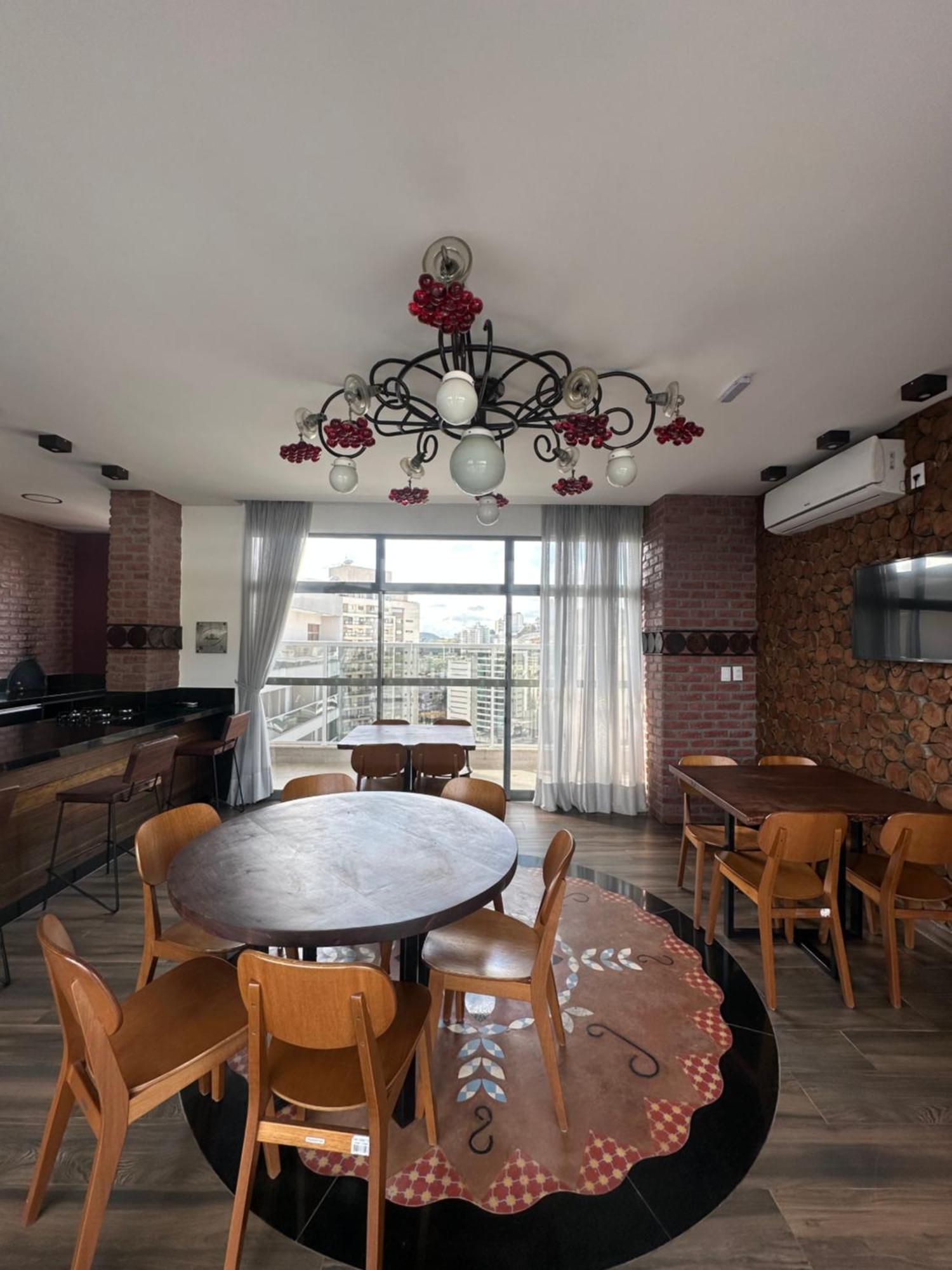 Royal Piscina/academia/coworking